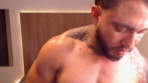 Snapshot of lianjones9 chatting on October 24, 2025, 6:26 pm lianjones9 online show from October 24, 2025, 6:26 pm