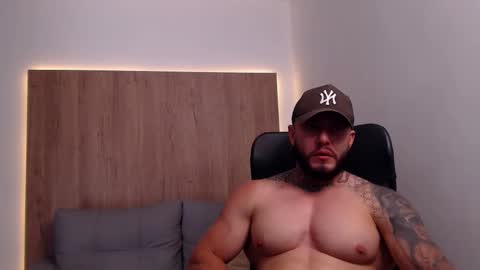 Snapshot of lianjones9 chatting on November 1, 2025, 6:21 pm lianjones9 online show from November 1, 2025, 6:21 pm