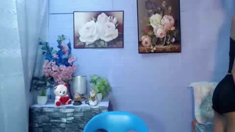 Snapshot of lianne_cum chatting on May 5, 2026, 6:38 pm Ms LIANNE online show from May 5, 2026, 6:38 pm