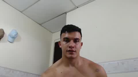 Liamstonne online show from May 18, 2026, 8:03 pm