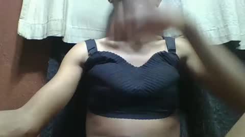 liaraisha online show from October 1, 2025, 2:50 am