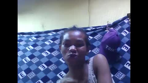 liaraisha online show from November 23, 2025, 6:19 pm