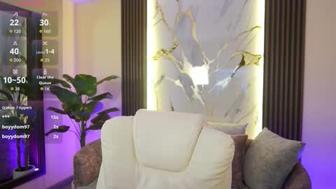 liawheeler online show from December 17, 2025, 9:10 pm