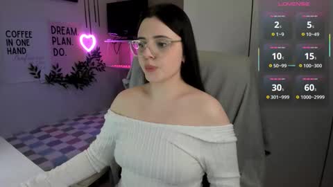 Lia online show from January 10, 2026, 2:52 pm