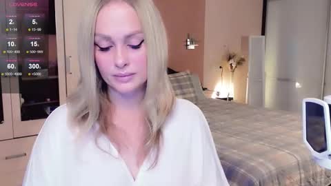 Libby online show from November 8, 2025, 10:15 am