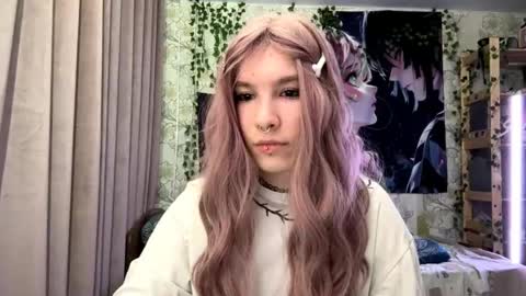 Snapshot of libbynading chatting on September 28, 2025, 7:19 pm Lola online show from September 28, 2025, 7:19 pm