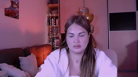 Snapshot of libra_mia chatting on October 25, 2025, 5:15 am libra_mia online show from October 25, 2025, 5:15 am