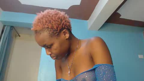 luna online show from November 14, 2025, 9:35 pm