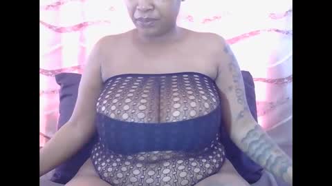 lickabletash98 online show from October 11, 2025, 7:18 am