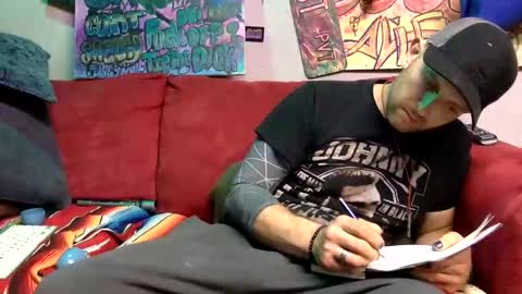 IM A BAD DAWGY WOOF WOOF online show from October 8, 2025, 10:57 am