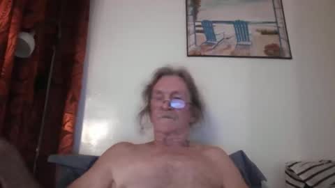 lickittostickit online show from October 5, 2025, 4:33 am