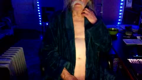 LickYourYoni online show from April 20, 2026, 1:25 pm