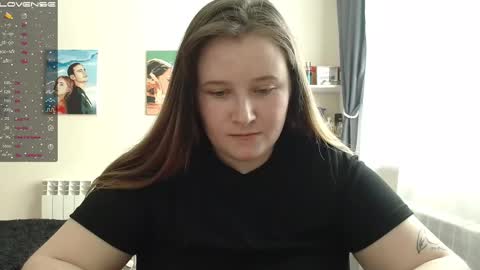 Snapshot of light_lunaa chatting on February 10, 2025, 5:14 am light_lunaa online show from February 10, 2025, 5:14 am