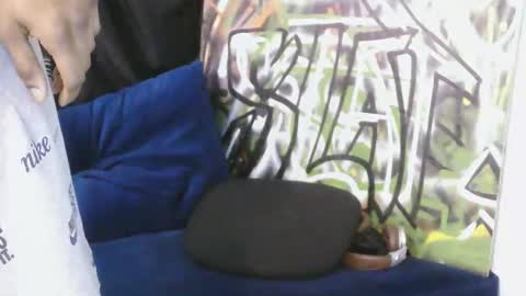 lightscamerawatchme online show from February 6, 2026, 1:32 am