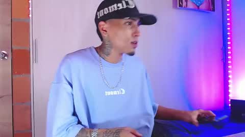 Daniel online show from November 22, 2025, 4:06 pm