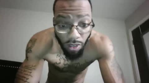 liightsinlover online show from November 6, 2025, 5:36 pm