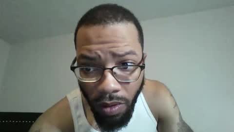 liightsinlover online show from November 10, 2025, 1:32 pm