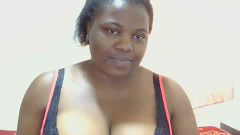 Snapshot of liilcutiee chatting on July 1, 2026, 10:17 am Lily online show from July 1, 2026, 10:17 am