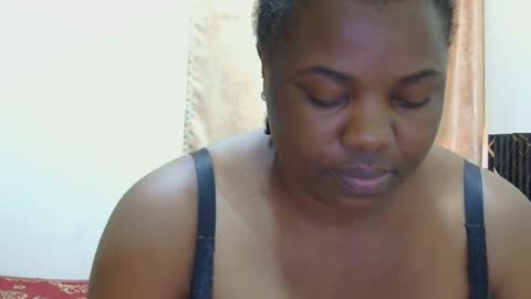 Snapshot of liilcutiee chatting on July 13, 2026, 9:45 am Lily online show from July 13, 2026, 9:45 am
