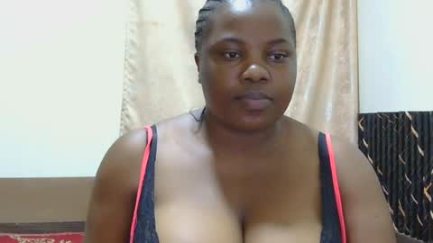 Snapshot of liilcutiee chatting on July 19, 2026, 8:23 pm Lily online show from July 19, 2026, 8:23 pm