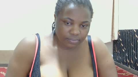 Snapshot of liilcutiee chatting on July 28, 2026, 9:03 pm Lily online show from July 28, 2026, 9:03 pm