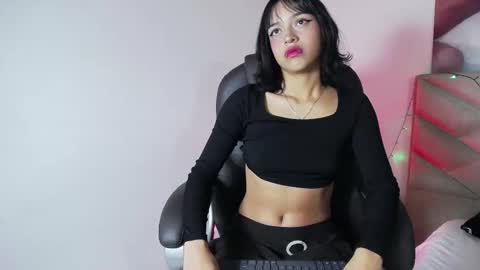 liilithstone online show from January 17, 2026, 12:32 pm