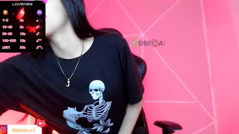 Snapshot of liilylouise chatting on November 1, 2025, 6:15 am Liliana online show from November 1, 2025, 6:15 am