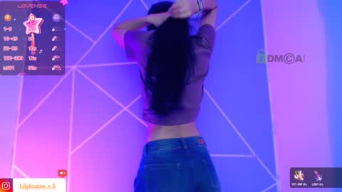 Snapshot of liilylouise chatting on November 7, 2025, 3:17 am Liliana online show from November 7, 2025, 3:17 am