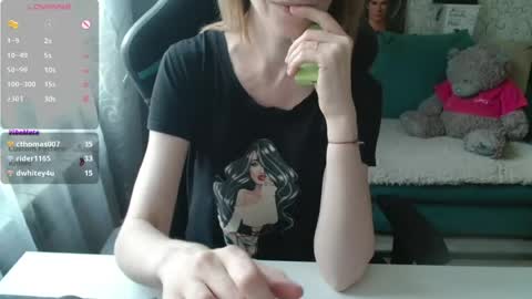 Liissax online show from June 30, 2026, 4:19 pm