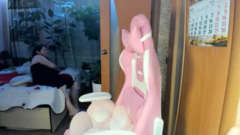 lika35109 online show from November 8, 2025, 3:23 pm