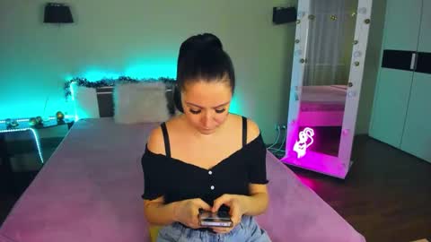 Lika online show from January 8, 2025, 1:41 pm
