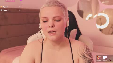 likaaberry online show from February 10, 2026, 4:33 pm