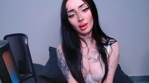 Alisa tattogirl online show from October 28, 2025, 10:12 pm
