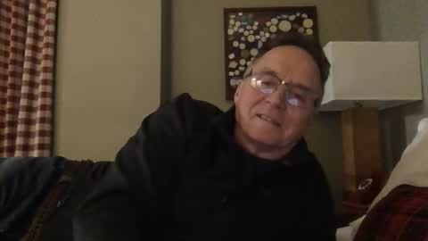 liketowatch online show from December 23, 2025, 4:32 am