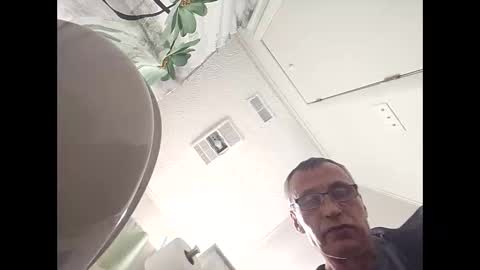 Like2watchuwatchme online show from March 4, 2026, 10:32 am