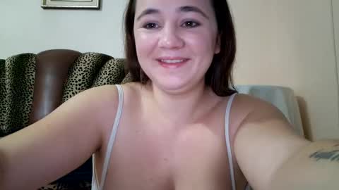 Snapshot of likechoco chatting on December 7, 2024, 1:29 pm Celine online show from December 7, 2024, 1:29 pm