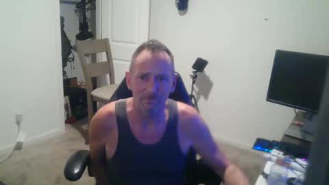 Snapshot of likeymikesit chatting on October 12, 2025, 3:27 am MIKE online show from October 12, 2025, 3:27 am