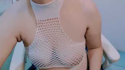 likixi online show from April 23, 2026, 2:24 am