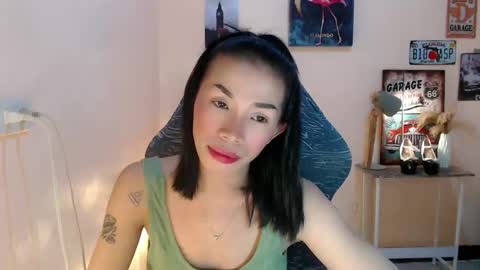 Leng online show from December 2, 2025, 4:35 pm