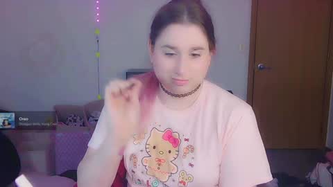 Snapshot of lil_alison_heart chatting on December 9, 2024, 2:28 pm Lil Alison Heart online show from December 9, 2024, 2:28 pm