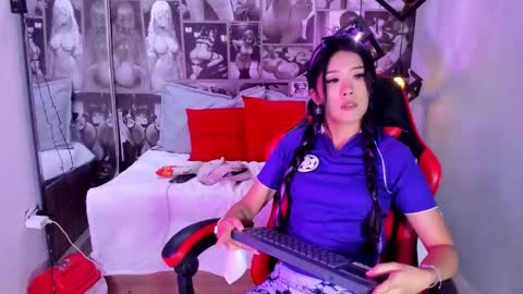Snapshot of lil_cey chatting on September 19, 2025, 7:58 pm Lili Cey online show from September 19, 2025, 7:58 pm