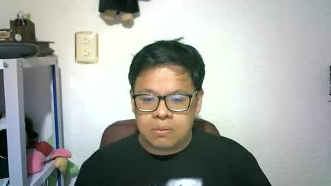 Snapshot of lil_hackerman chatting on October 17, 2025, 4:04 am Sir Ackerman online show from October 17, 2025, 4:04 am