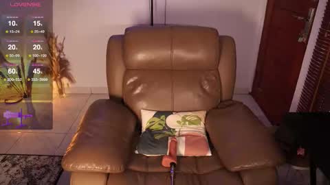 Snapshot of lil_kxx chatting on February 19, 2026, 2:51 am Miss K online show from February 19, 2026, 2:51 am