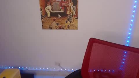 Lisaa online show from December 19, 2024, 2:34 am