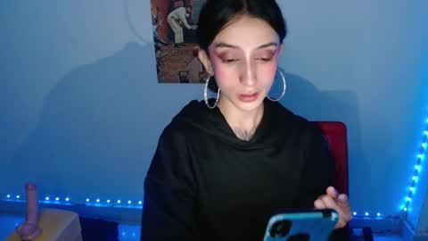 Lisaa online show from December 30, 2024, 7:04 am