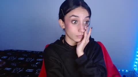 Lisaa online show from March 6, 2025, 8:52 am