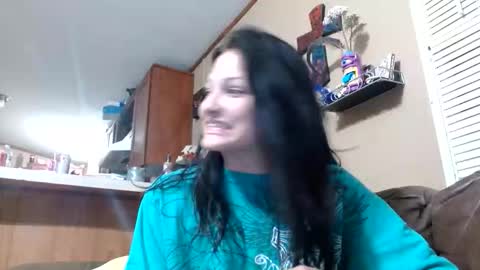 lil_luluvert online show from April 13, 2026, 5:02 am