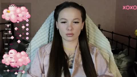 little moon online show from February 1, 2025, 4:00 pm