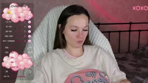 little moon online show from March 3, 2025, 4:14 pm