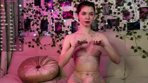Snapshot of lil_raysss chatting on February 25, 2025, 8:36 am lil_raysss online show from February 25, 2025, 8:36 am
